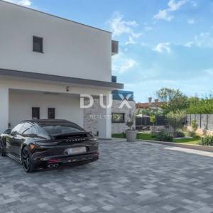 Istra, Labin – samostojeća kuća 190 m², bazen, wellness