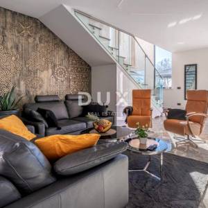 Istra, Labin – samostojeća kuća 190 m², bazen, wellness