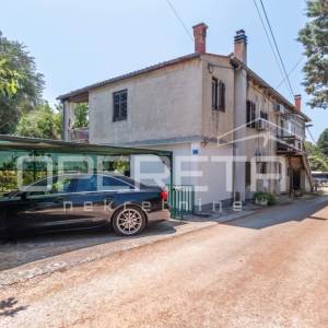 Istra – okolica Umaga, stan 200 m od mora s vrtom
