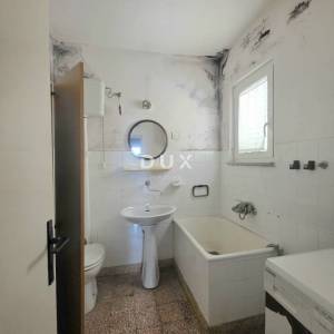 Istra, Pomer, Starina spremna za obnovu, 120m2, pogled na more