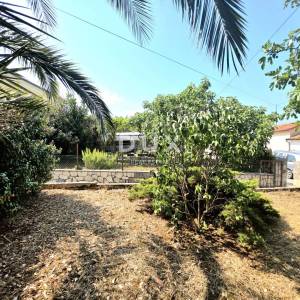 Istra, Pomer, Starina spremna za obnovu, 120m2, pogled na more