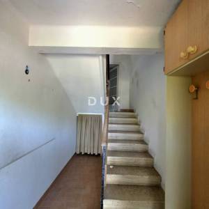 Istra, Pomer, Starina spremna za obnovu, 120m2, pogled na more