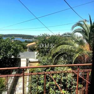 Istra, Pomer, Starina spremna za obnovu, 120m2, pogled na more