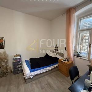 Istra, Pula, 210m2 - u naravi 5 apartmana