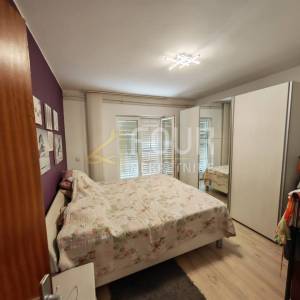 Istra, Pula, Busoler, 3s+db s okućnicom