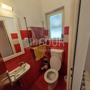 Istra, Pula, Busoler, 3s+db s okućnicom