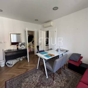 Istra, Pula - centar, 95.47m2 u naravi 3 apartmana
