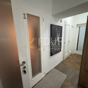 Istra, Pula - centar, 95.47m2 u naravi 3 apartmana