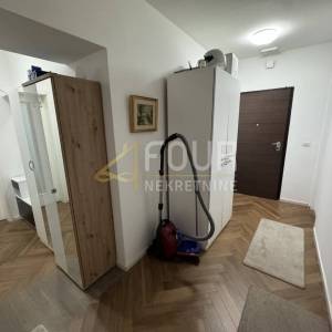 Istra, Pula - centar, 95.47m2 u naravi 3 apartmana