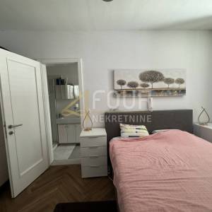 Istra, Pula - centar, 95.47m2 u naravi 3 apartmana