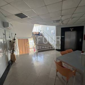 Istra, Pula, etaža 266.50m2 - 14 uređenih apartmana