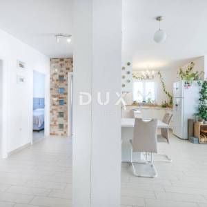 ISTRA, PULA - Stan 3SS + apartman od 34m2 i 3 parkirna mjesta