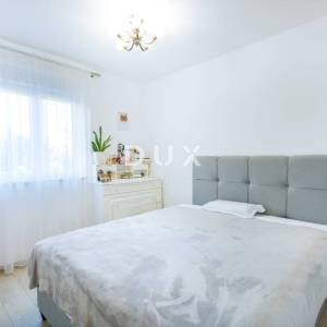 ISTRA, PULA - Stan 3SS + apartman od 34m2 i 3 parkirna mjesta
