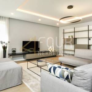 Istra, Rovinj - centar, 131 m2, luksuzan stan, 2s+db, terasa + balkon