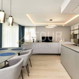 Istra, Rovinj - centar, 131 m2, luksuzan stan, 2s+db, terasa + balkon