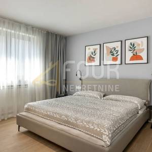 Istra, Rovinj - centar, 131 m2, luksuzan stan, 2s+db, terasa + balkon