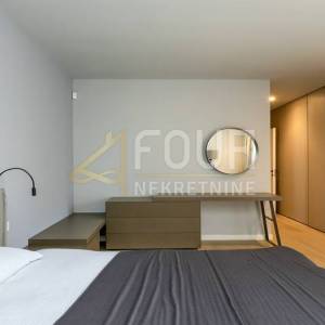 Istra, Rovinj - centar, 131 m2, luksuzan stan, 2s+db, terasa + balkon