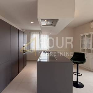 Istra, Rovinj, luksuzni dvoetažni penthouse, garaža, 100m od mora i plaže