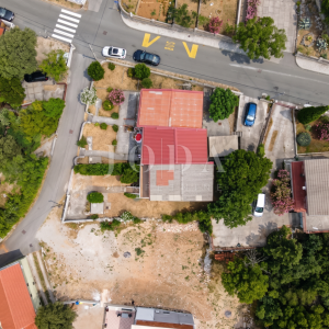 Jadranovo – Kuća dvojnica idealna za dvije obitelji, 600 m od mora