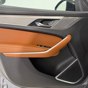 Jaguar F-Pace 90th Anniversary D204 A9