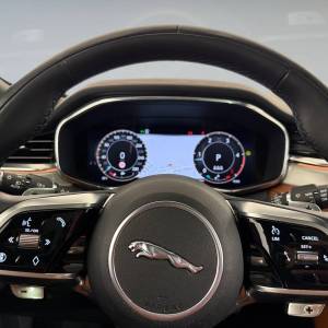Jaguar F-Pace 90th Anniversary D204 A9