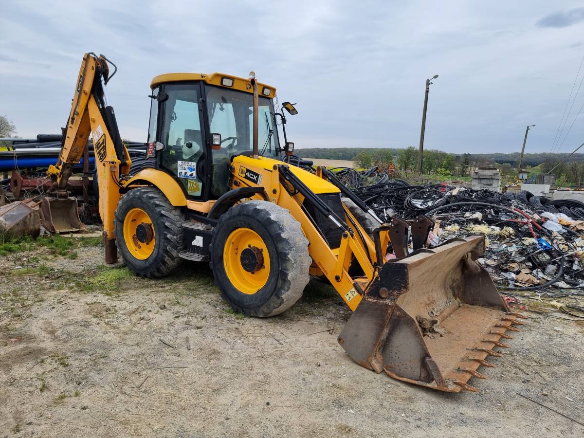 JCB 4CX 2008. 2 komada, Prvi vlasnik, Reg. Godinu dana