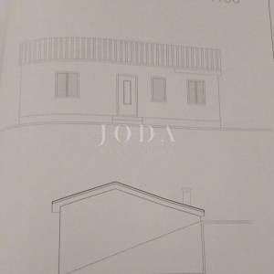 Kamena kuća okružena zelenilom,Labin okolica