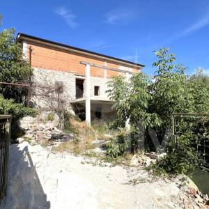 KAMENA KUĆA VISOKOG POTENCIJALA