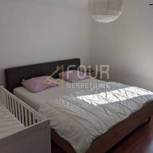 Kastav, 76.50m2, 2s+db, terasa, pogled na more