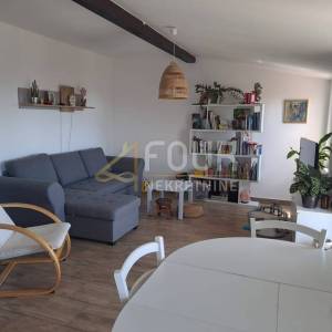 Kastav, 76.50m2, 2s+db, terasa, pogled na more