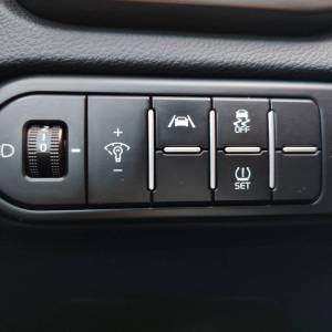 Kia Ceed 1.0 T-GDI LX CHAMP - 3 godine jamstva