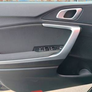 Kia Ceed 1.0 T-GDI LX CHAMP - 3 godine jamstva