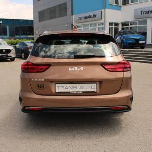 Kia Ceed Sportswagon 1.6 CRDi AUTOMATIK *NAVIGACIJA, KAMERA*