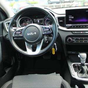 Kia Ceed Sportswagon 1.6 CRDi AUTOMATIK *NAVIGACIJA, KAMERA*