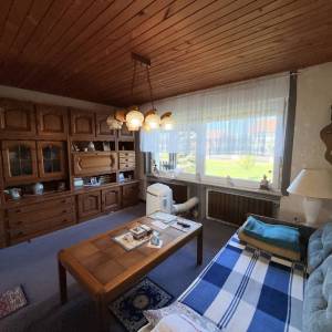Kloštar Ivanić - uređena prizemnica s 3 spavaće sobe, garažom i parcelom od 2.054 m2