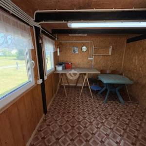 Kloštar Ivanić - uređena prizemnica s 3 spavaće sobe, garažom i parcelom od 2.054 m2