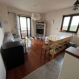 KOŽINO - Dvosoban dvoetažni stan 1. red do mora - 72m2