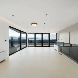 KRK – Luksuzni penthouse s panoramskom terasom