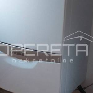KUĆA, KRAPINSKE TOPLICE / KLOKOVEC – 243 m² stambene površine + objekt s poslovn