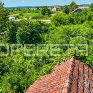 Kuća za obnovu blizu NP Plitvička jezera na parceli 1021 m2