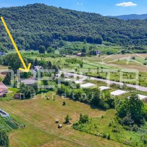 Kuća za obnovu blizu NP Plitvička jezera na parceli 1021 m2