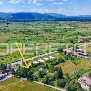 Kuća za obnovu blizu NP Plitvička jezera na parceli 1021 m2
