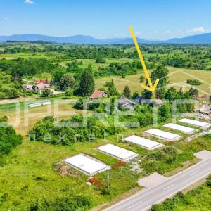Kuća za obnovu blizu NP Plitvička jezera na parceli 1021 m2