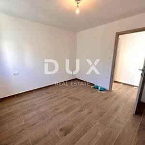KVARNER, CRIKVENICA - Dvoetažni apartman, 101 m2, pogled na more!