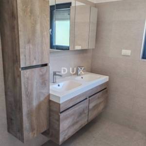 KVARNER, CRIKVENICA - Luksuzna vila u novogradnji!