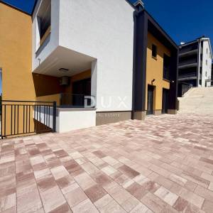 KVARNER, CRIKVENICA - Luksuzna vila u novogradnji!