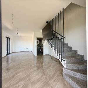 KVARNER, CRIKVENICA - Luksuzni apartmani u novogradnji!