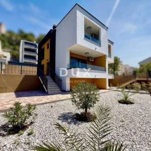 KVARNER, CRIKVENICA - Luksuzni apartmani u novogradnji!