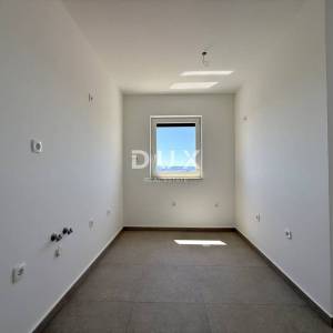 KVARNER, NOVI VINODOLSKI - Dvosobni apartman u novogradnji - odlična lokacija i pogled!