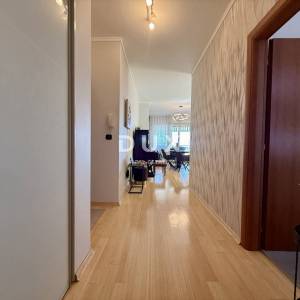 KVARNER, OPATIJA - Predivan apartman, 100 m2, bazen, garaža, pogled na more!